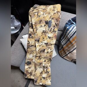 Sitka Grinder Pants 34T Optifade Marsh